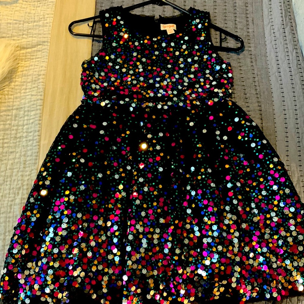 Like new w/o tags, Girls Size 7/8 Party/Holiday Dress!